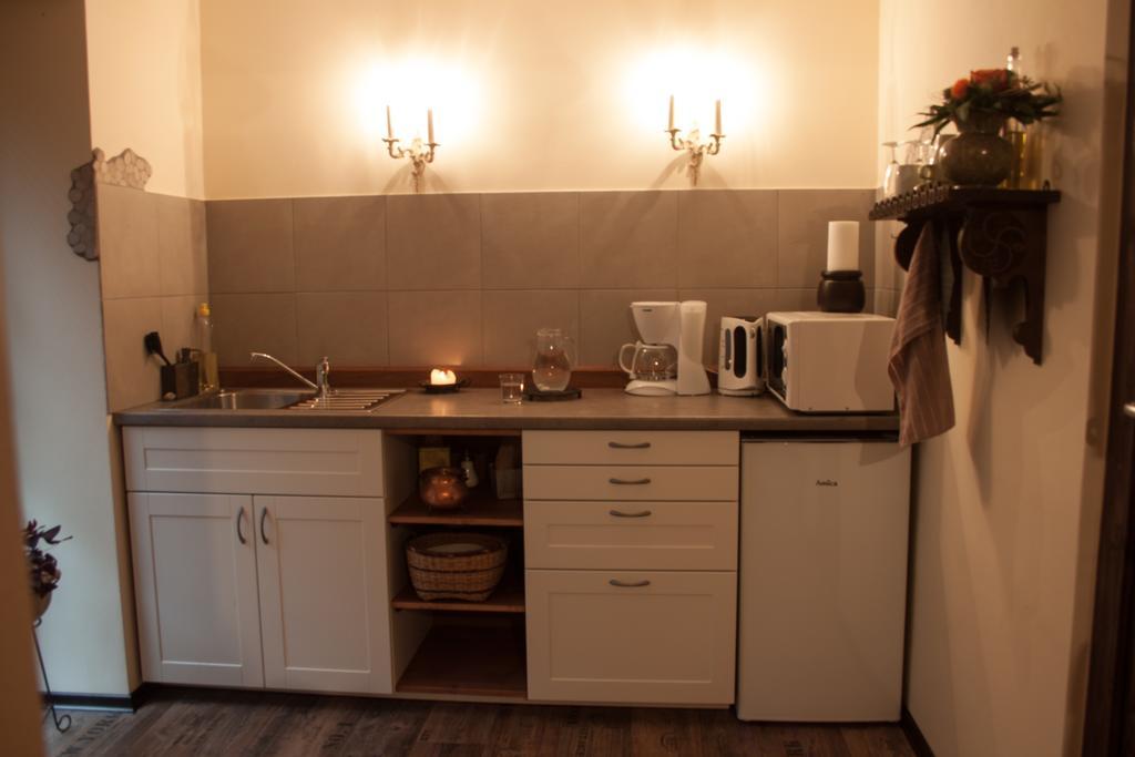 Sophienhof Achternholt Hotell Wardenburg Rum bild